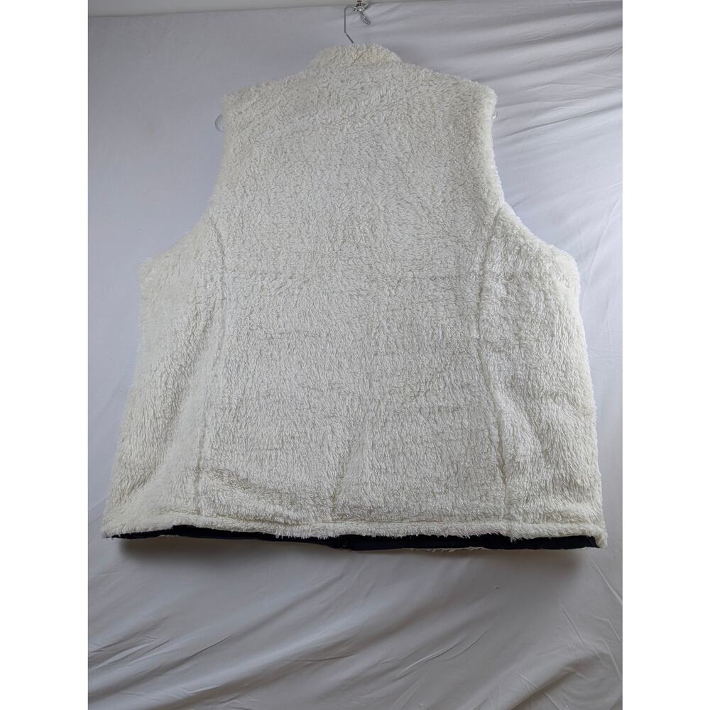 NFL‎ Tennessee Titans Womens S Blue White Faux Fur Reversible Vest Full Zip NWT - Picture 4 of 12